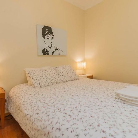 'White House' Apartment- Alfama Lisboa Exteriör bild