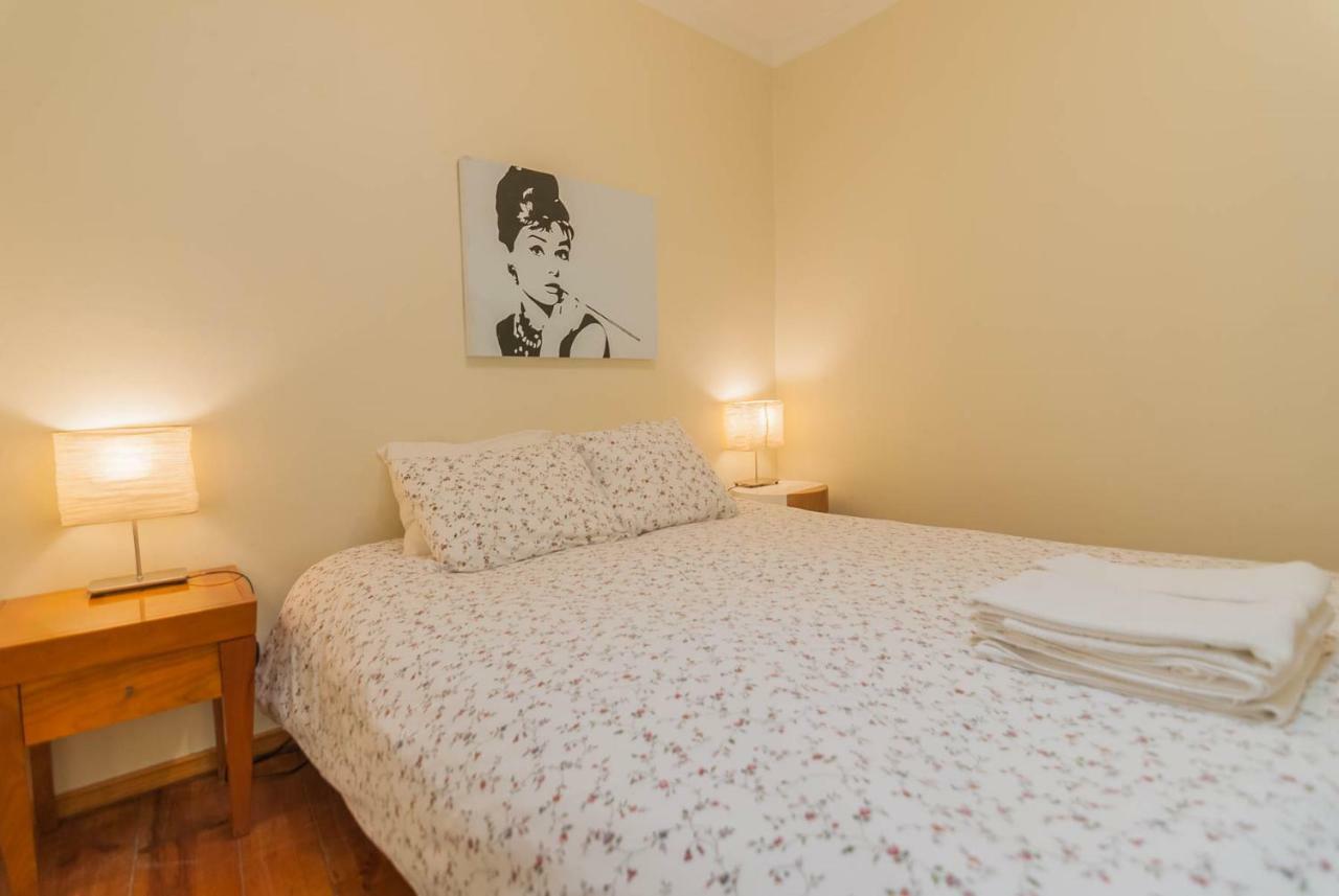 'White House' Apartment- Alfama Lisboa Exteriör bild