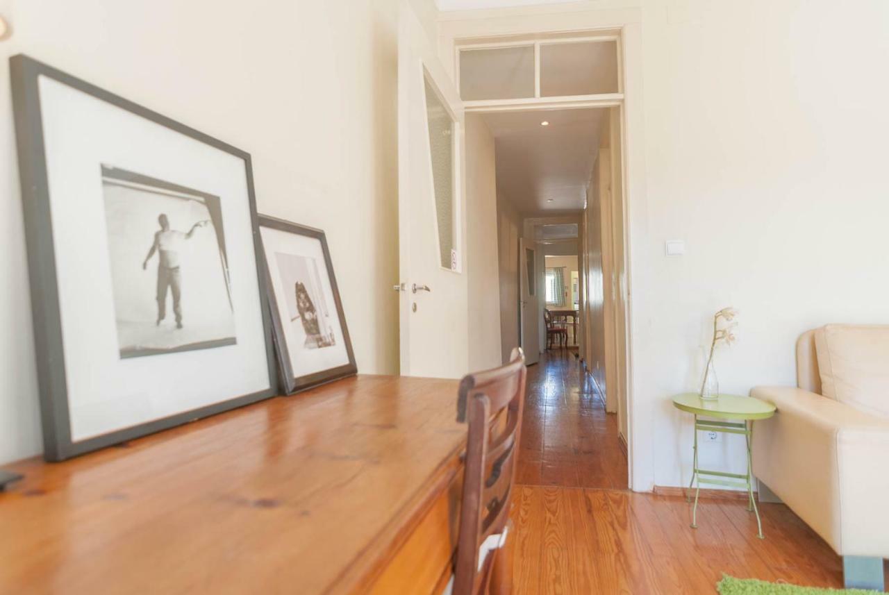 'White House' Apartment- Alfama Lisboa Exteriör bild